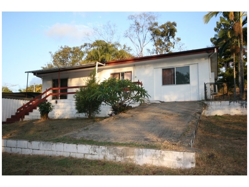 10 Goonyella Avenue, Sarina QLD 4737