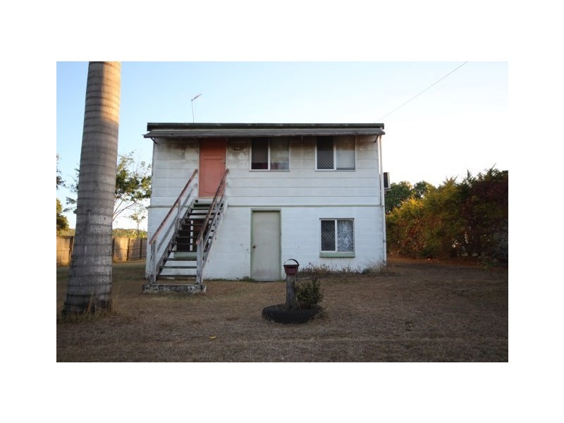35 Mill Street, Sarina QLD 4737