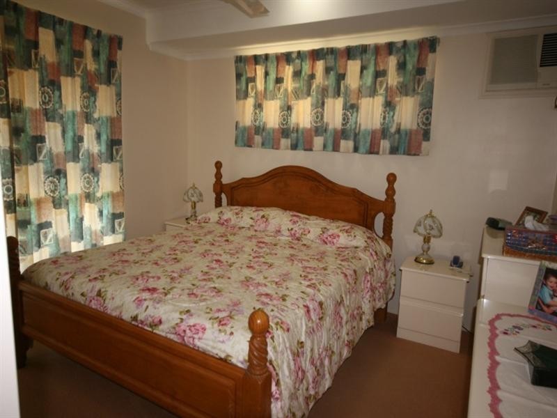 12 Howard Street, Sarina QLD 4737