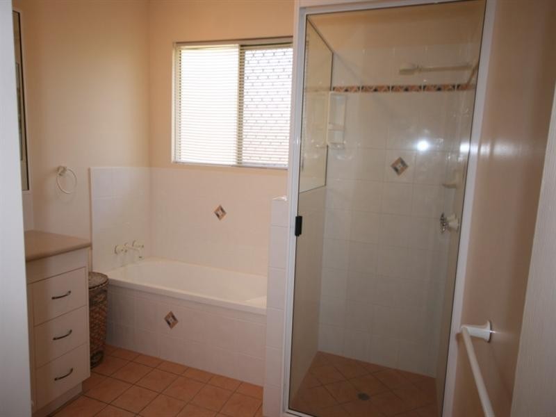 12 Howard Street, Sarina QLD 4737