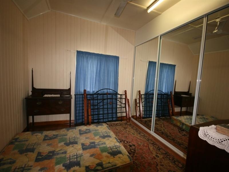 13 Langdon Street, Sarina QLD 4737