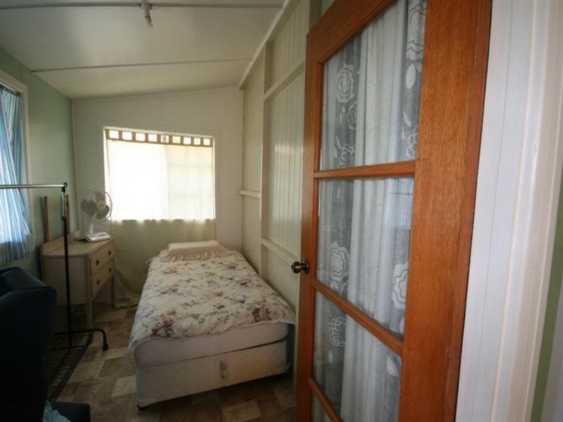 13 Langdon Street, Sarina QLD 4737