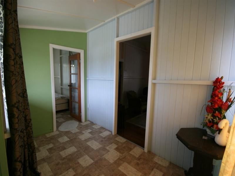 13 Langdon Street, Sarina QLD 4737