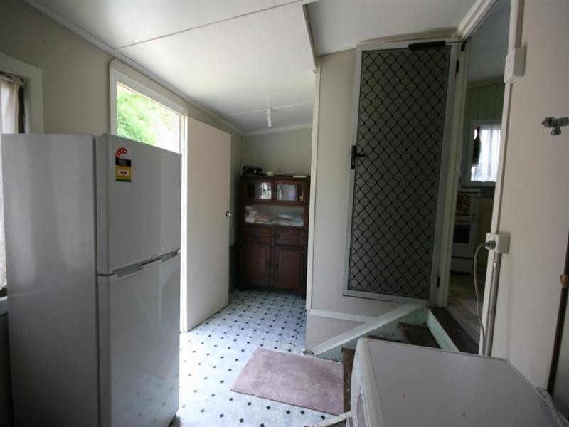 13 Langdon Street, Sarina QLD 4737