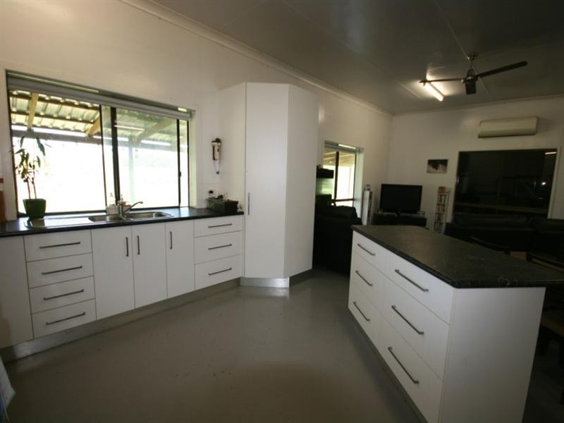 706 Grasstree Road, Grasstree Beach QLD 4740