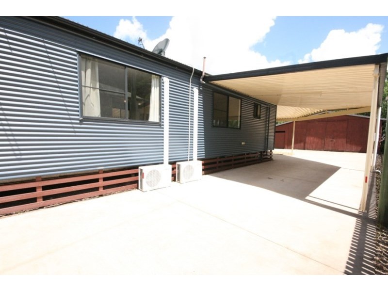 5 Venton Street, Sarina QLD 4737