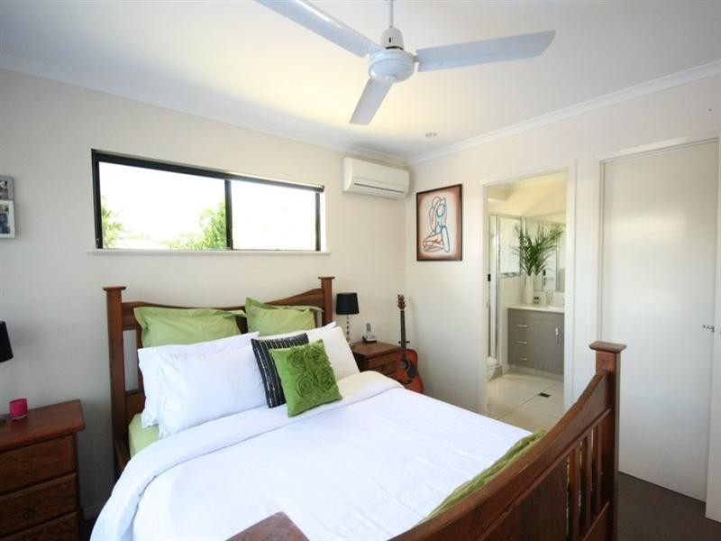 56 Morris Street, Campwin Beach QLD 4737