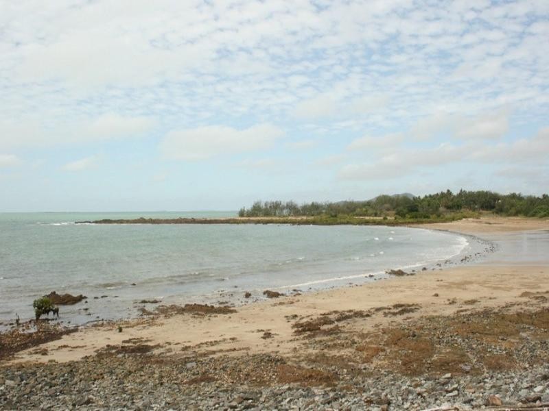 6 McCarthy Street, Hay Point QLD 4740