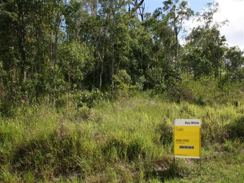 681 Sarina Beach Road, Sarina Beach QLD 4737