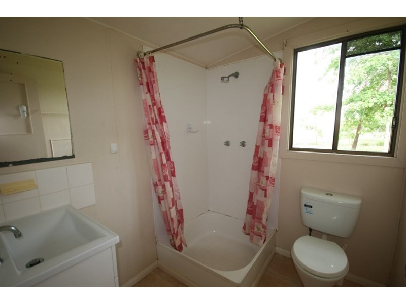 8 Maralyn Avenue, Grasstree Beach QLD 4740