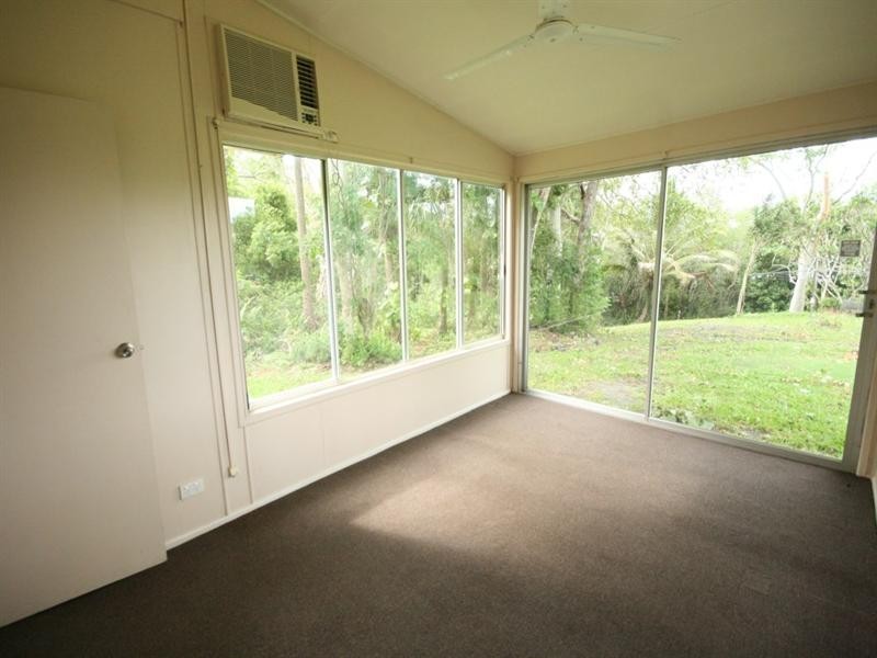 8 Maralyn Avenue, Sarina QLD 4737