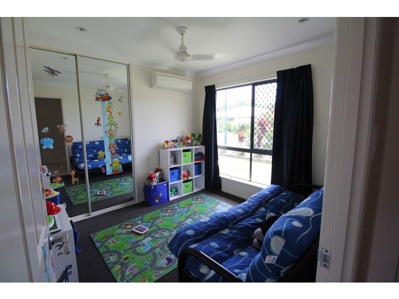 35 Deguara, Armstrong Beach QLD 4737