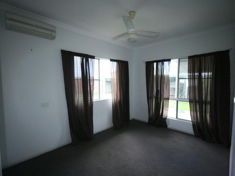 79 Fenech Avenue, Sarina QLD 4737