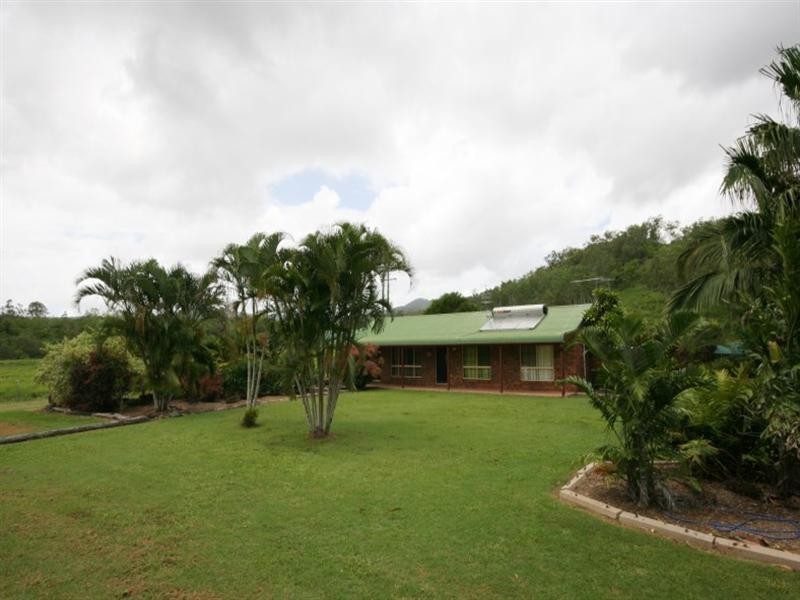 727 Sarina Marlborough Road, Sarina QLD 4737