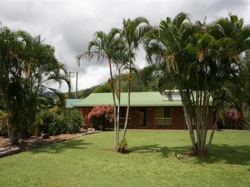 727 Sarina Marlborough Road, Sarina QLD 4737