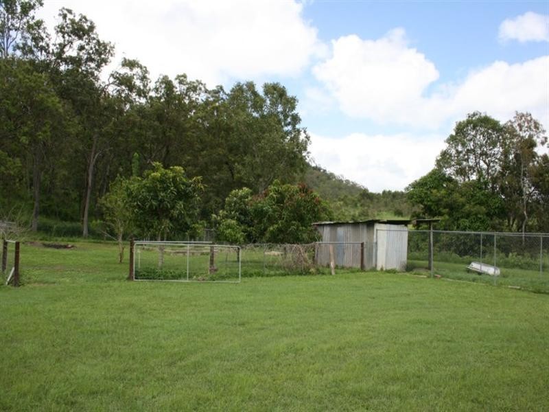 727 Sarina Marlborough Road, Sarina QLD 4737