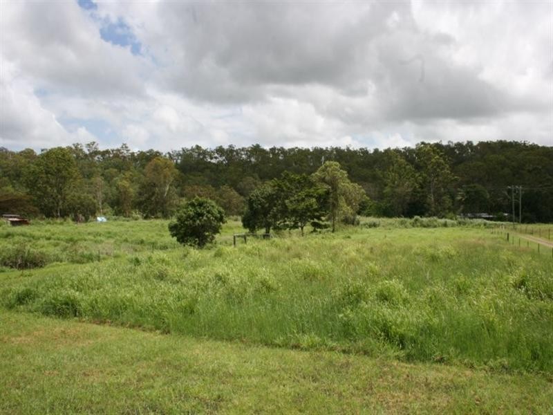 727 Sarina Marlborough Road, Sarina QLD 4737