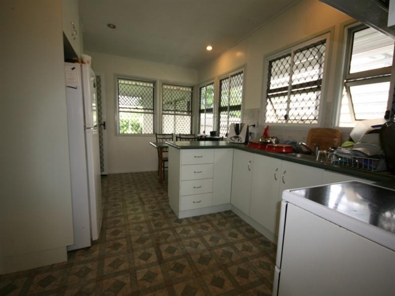 20 Dawson Street, Sarina QLD 4737