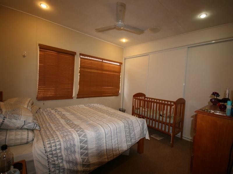 20 Dawson Street, Sarina QLD 4737