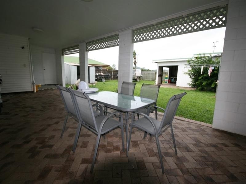 20 Dawson Street, Sarina QLD 4737