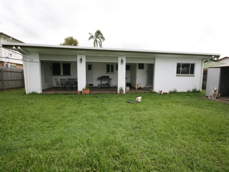 20 Dawson Street, Sarina QLD 4737