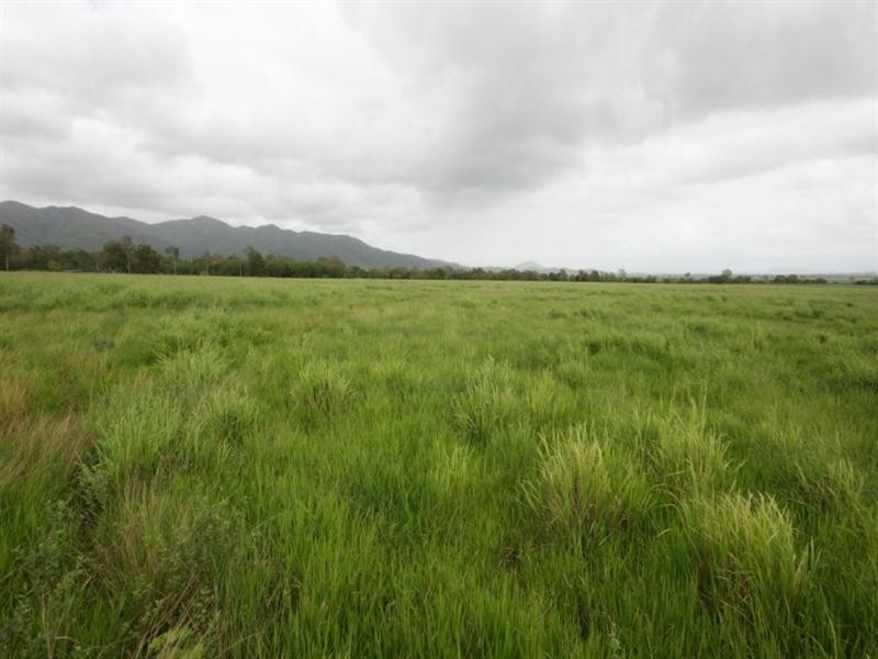 90 Arthur Ck Road, Mackay QLD 4740