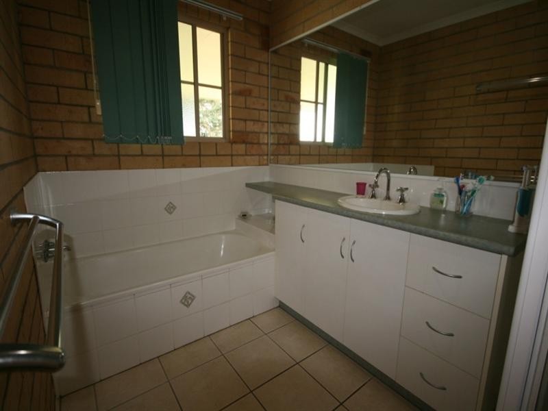 90 Arthur Ck Road, Mackay QLD 4740