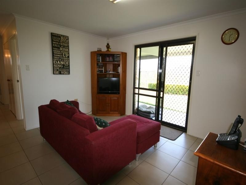 15 Cilla Hill Court, Sarina Beach QLD 4737