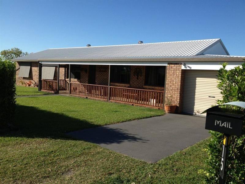 15 Cilla Hill Court, Sarina QLD 4737