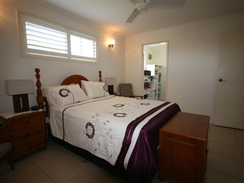 15 Cilla Hill Court, Sarina QLD 4737