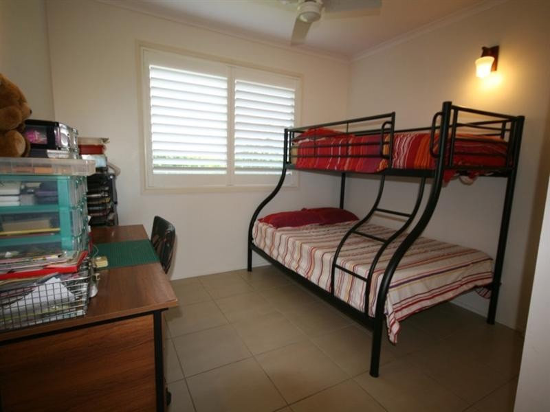 15 Cilla Hill Court, Sarina QLD 4737