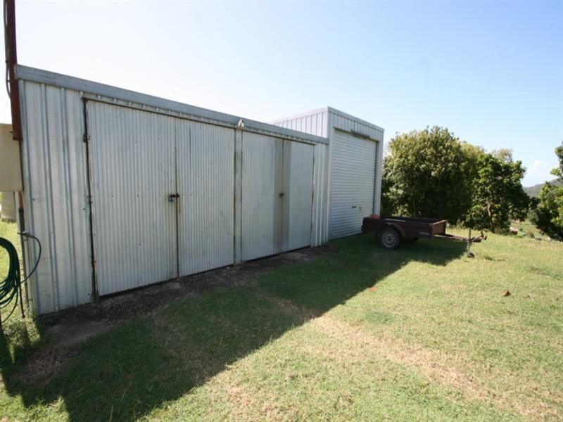 15 Cilla Hill Court, Sarina QLD 4737