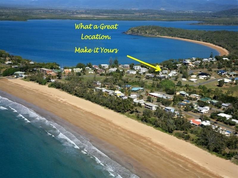 28 Sarina Coast Road, Sarina Beach QLD 4737