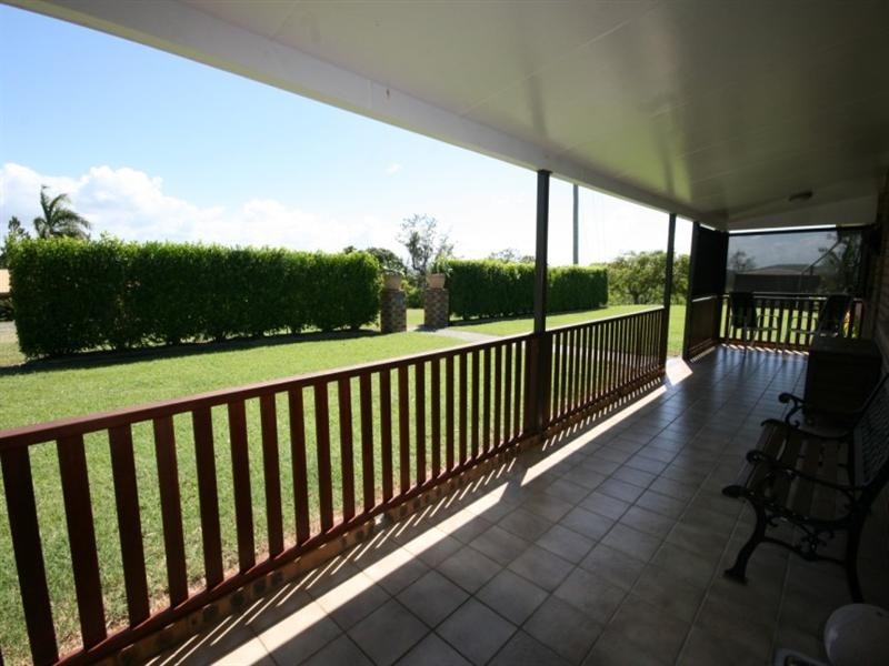 15 Cilla Hill Court, Sarina QLD 4737