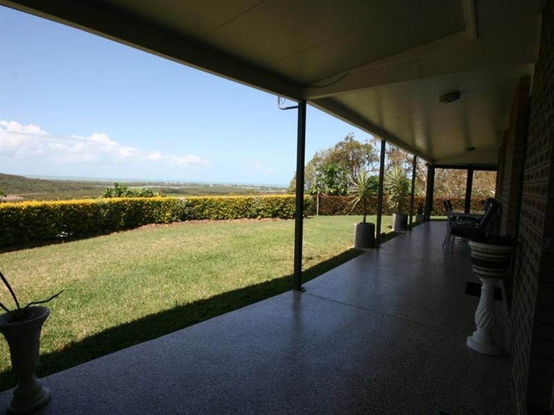 15 Cilla Hill Court, Sarina QLD 4737