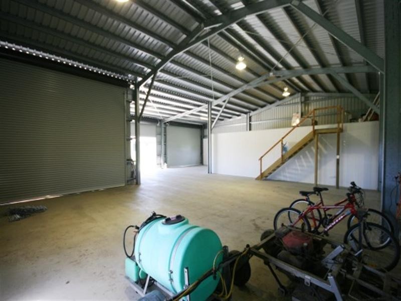 902 Grasstree Road, Sarina QLD 4737