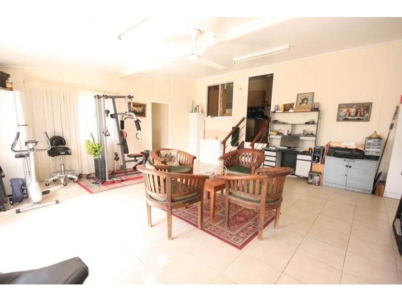 28 Graham Street, Koumala QLD 4738
