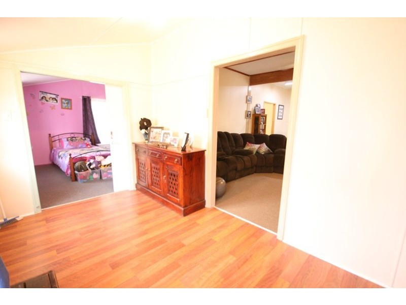 28 Graham Street, Koumala QLD 4738