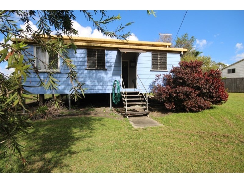 37 Mill Street, Sarina QLD 4737