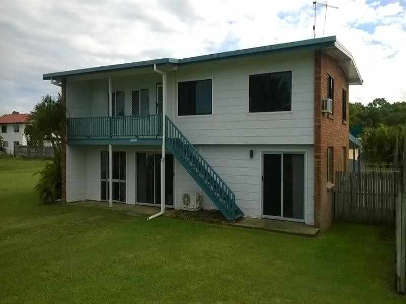 68 Zelma Street, Grasstree Beach QLD 4740