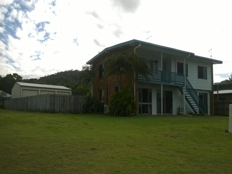 68 Zelma Street, Grasstree Beach QLD 4740