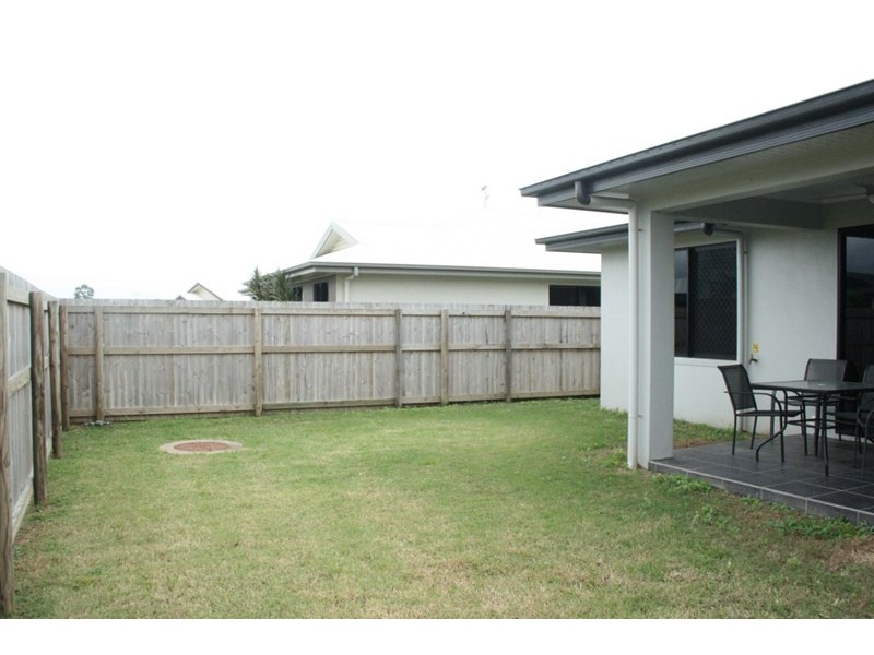 2 Ocean Court, Sarina QLD 4737