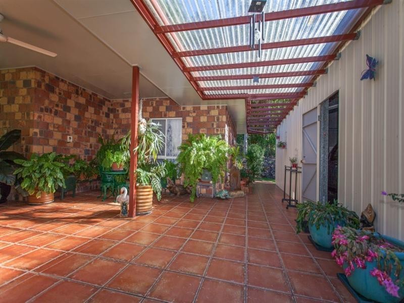 2 Gumnut Drive, Sarina QLD 4737