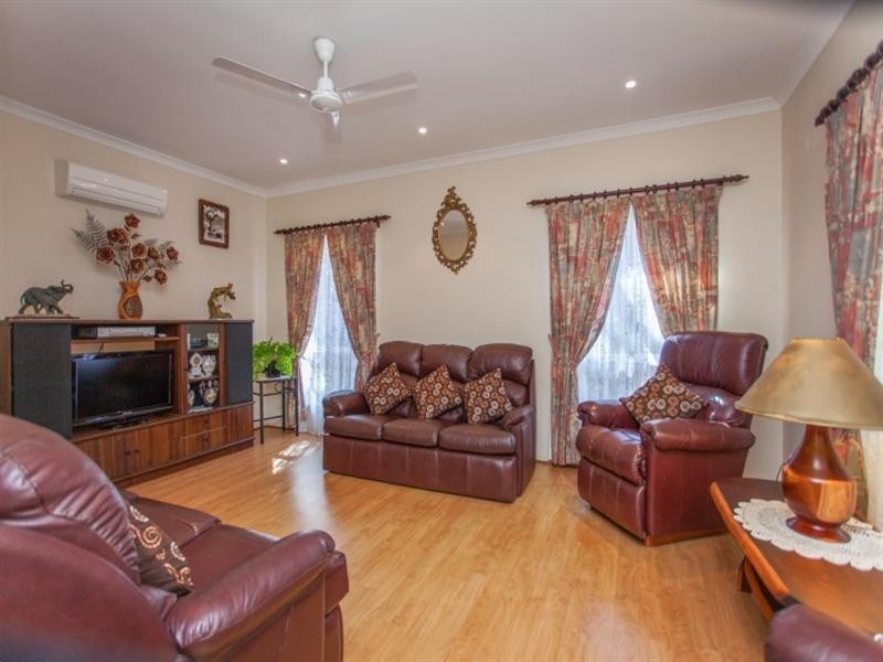 2 Gumnut Drive, Sarina QLD 4737