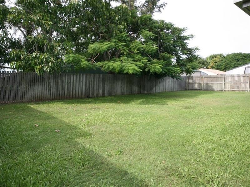 18 Pacific Avenue, Sarina QLD 4737