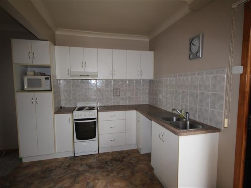 6 Morris Street, Campwin Beach QLD 4737