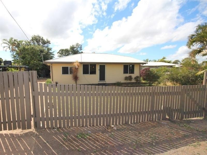 144 Broad, Sarina QLD 4737