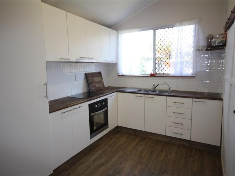 144 Broad, Sarina QLD 4737