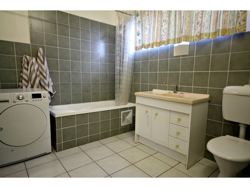 73 Hans Christian Street, Sarina QLD 4737