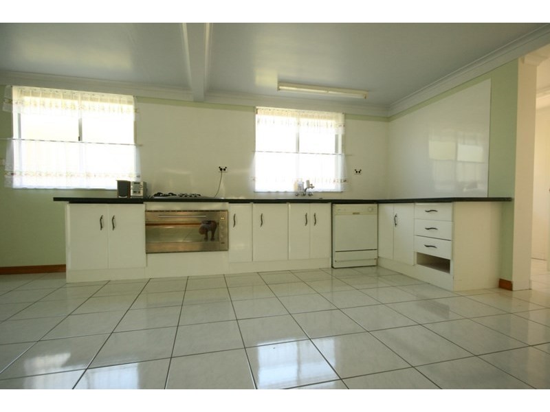 35 Melba Street, Armstrong Beach QLD 4737